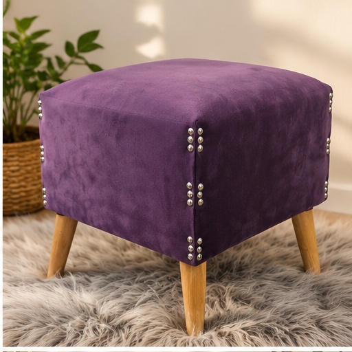 Puff cuadrado con patas nórdicas JCG Design